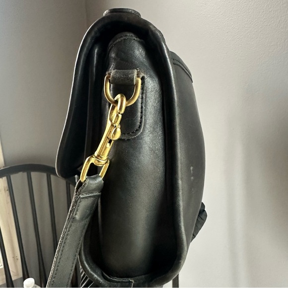 Vintage Coach Court 9870 Leather Handbag Crossbody Black - Picture 5 of 8